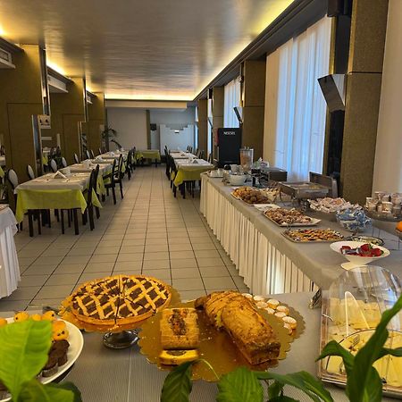 Park Hotel Castrocaro Terme Luaran gambar