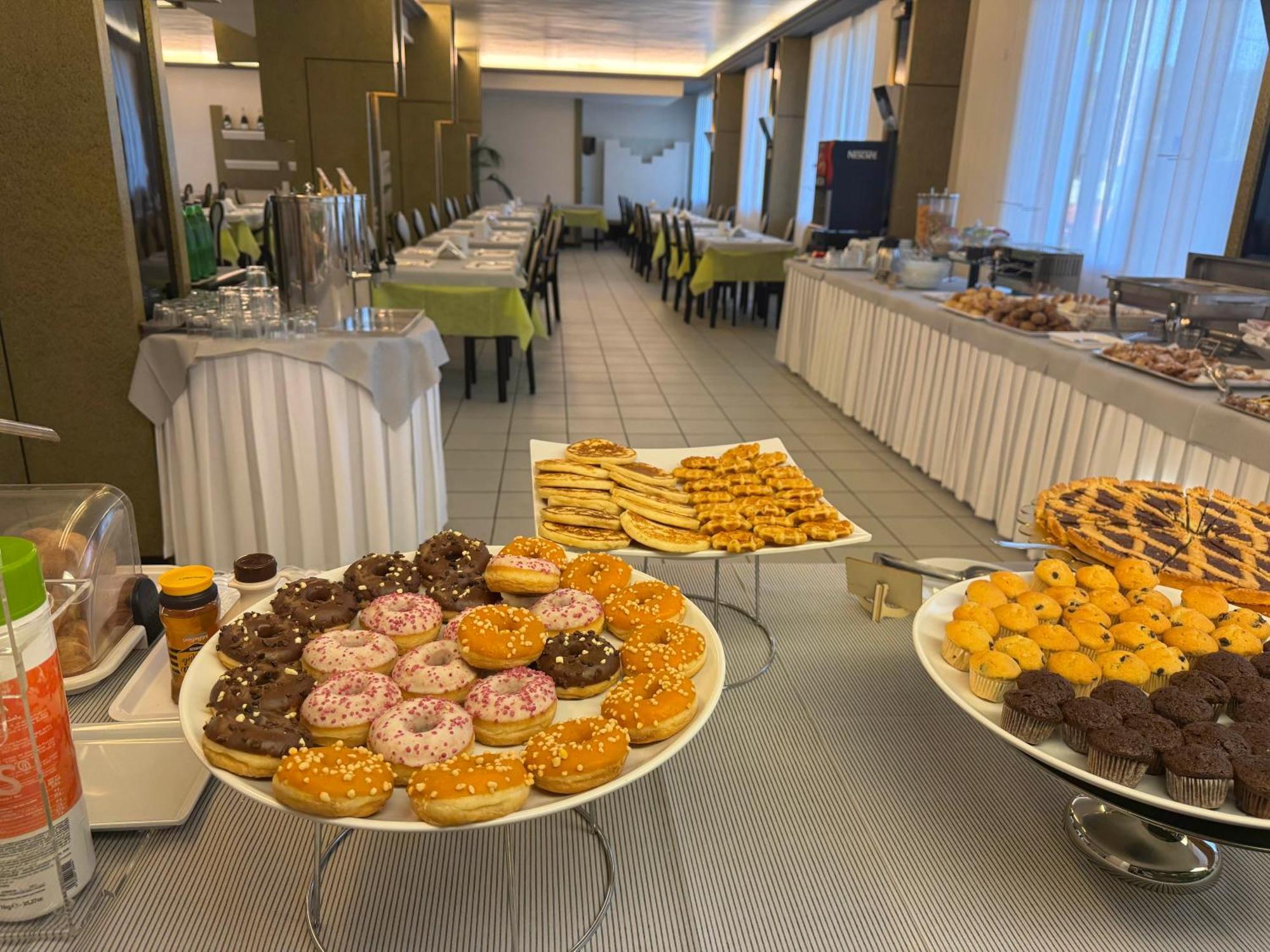 Park Hotel Castrocaro Terme Luaran gambar