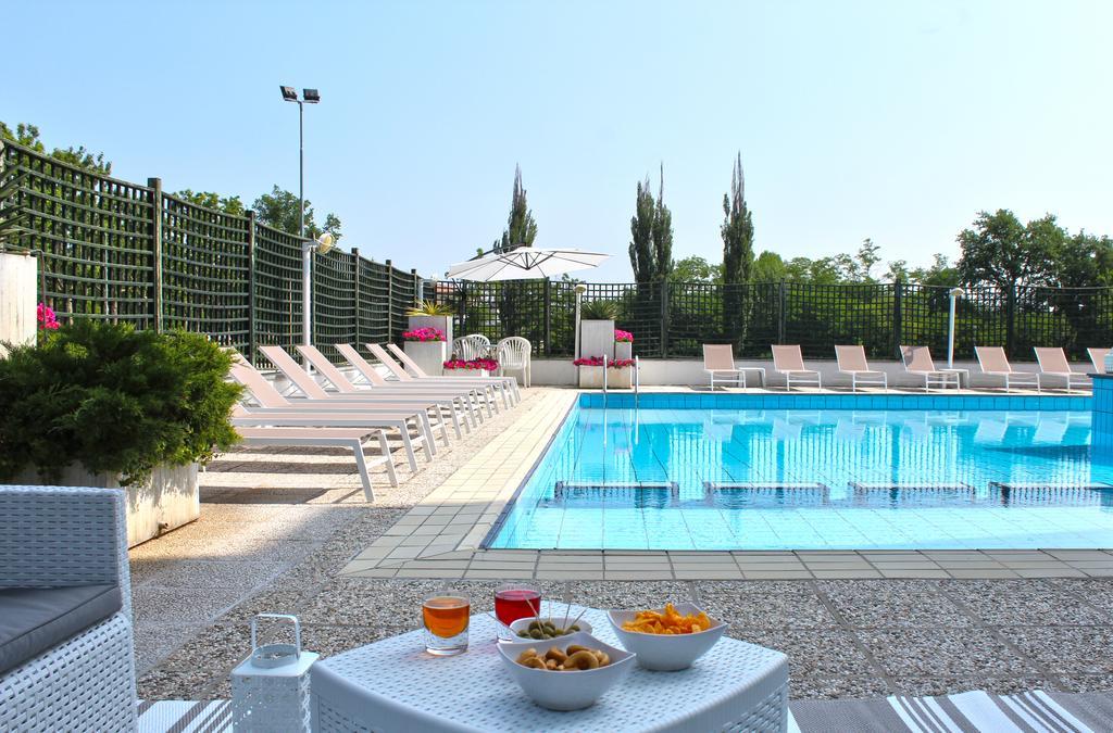 Park Hotel Castrocaro Terme Luaran gambar