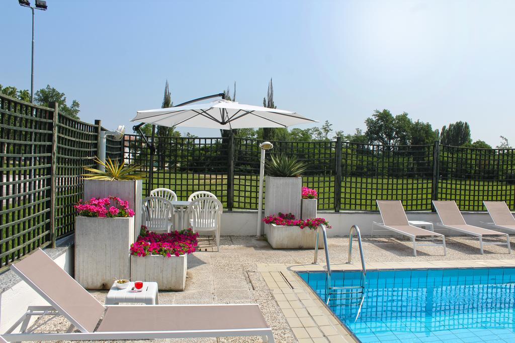 Park Hotel Castrocaro Terme Luaran gambar