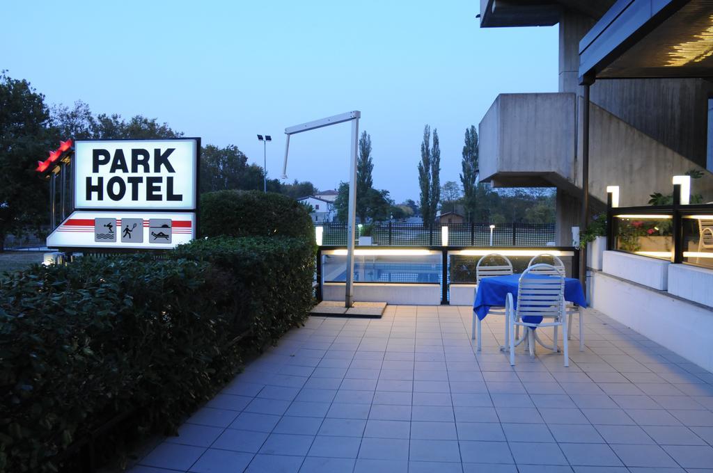 Park Hotel Castrocaro Terme Luaran gambar